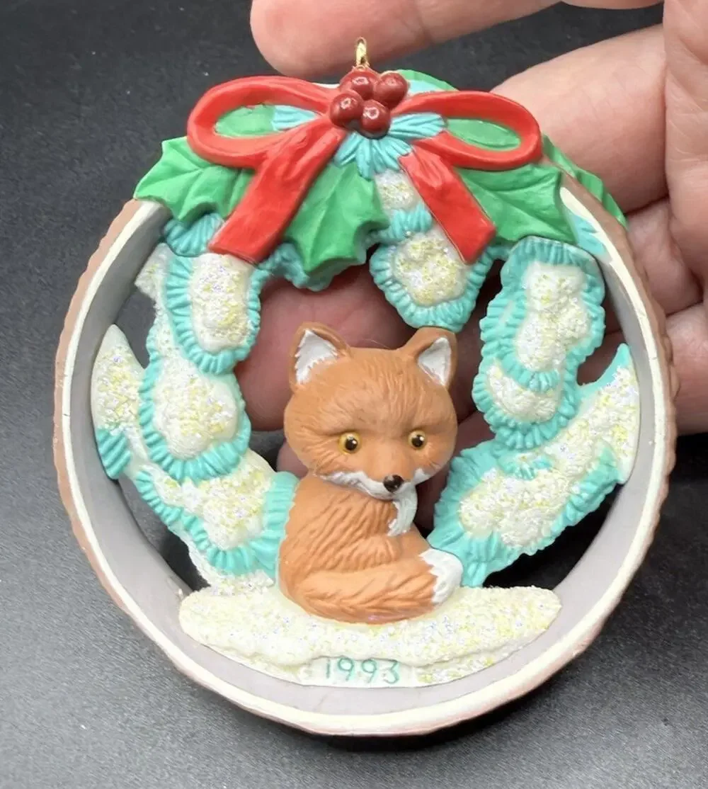 Hallmark Snowy Hideaway Fox Christmas Ornament 1993 Vintage No Box Lo16